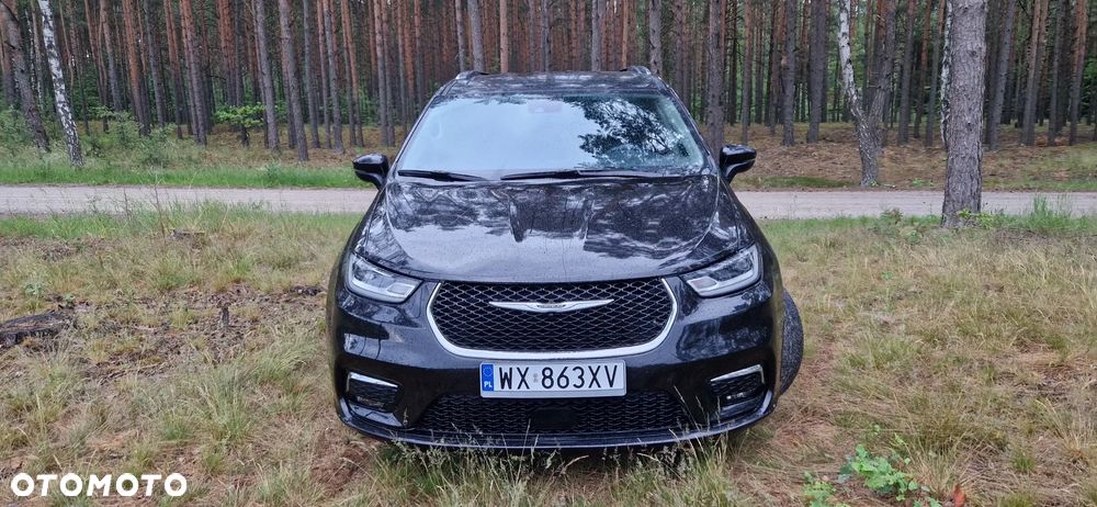 Chrysler Pacifica - 3