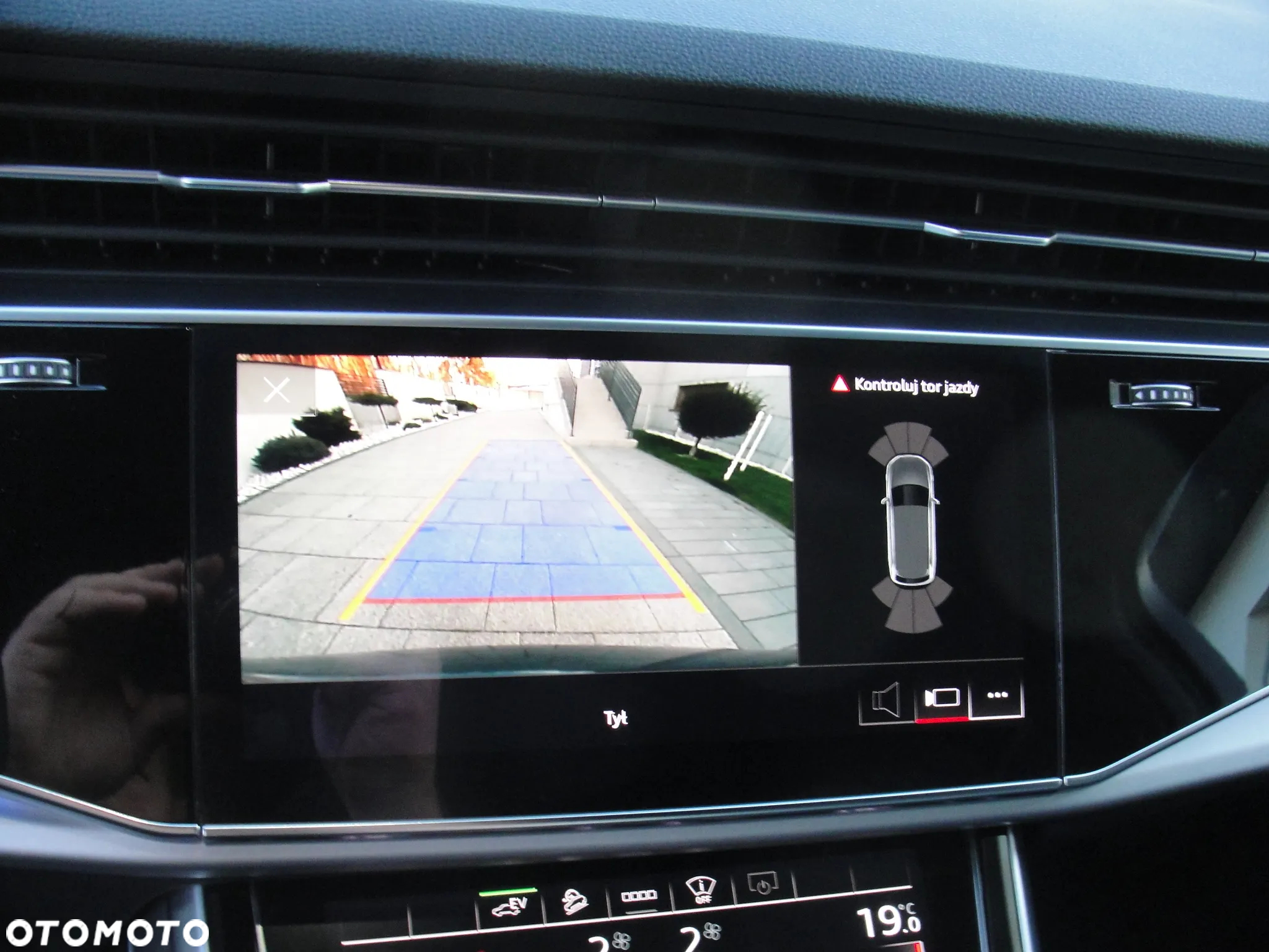 Audi Q7 55 TFSI e Quattro Tiptronic - 18