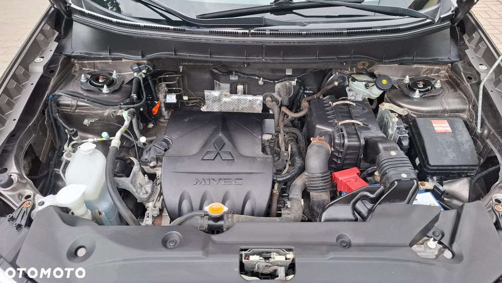 Mitsubishi ASX 1.6 2WD Inform - 18