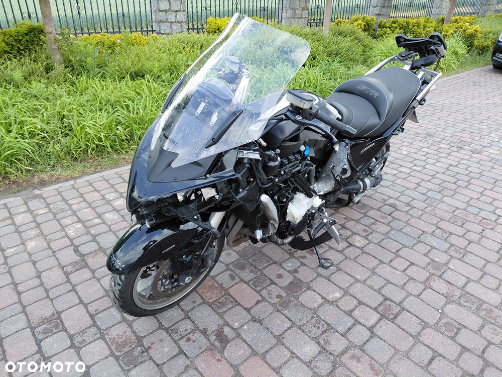 Kawasaki GTR - 1