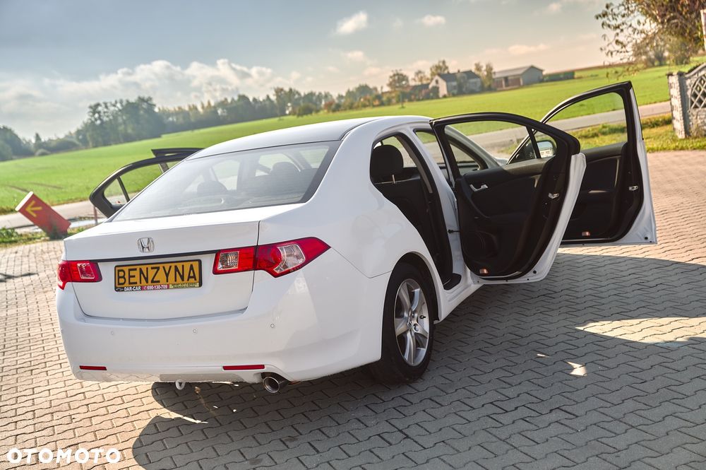 Honda Accord 2.0 Executive - 25