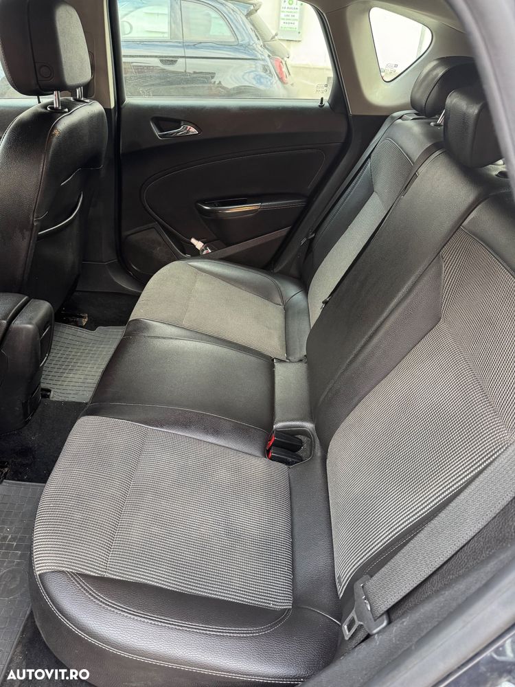 Opel Astra 1.6 Enjoy - 10