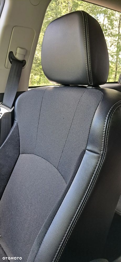 Mitsubishi Outlander 2.2 DI-D 4WD Invite - 3