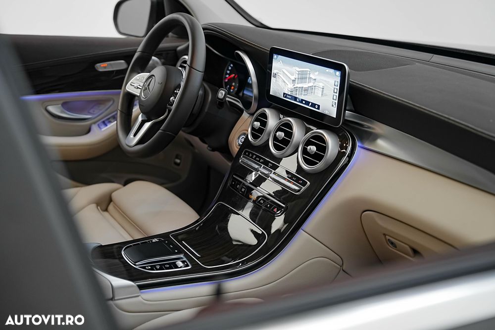 Mercedes-Benz GLC 300 e 4Matic 9G-TRONIC Edition AMG Line - 13