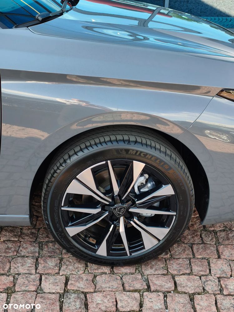 Peugeot 308 1.2 mHEV Allure S&S e-DCS6 - 6