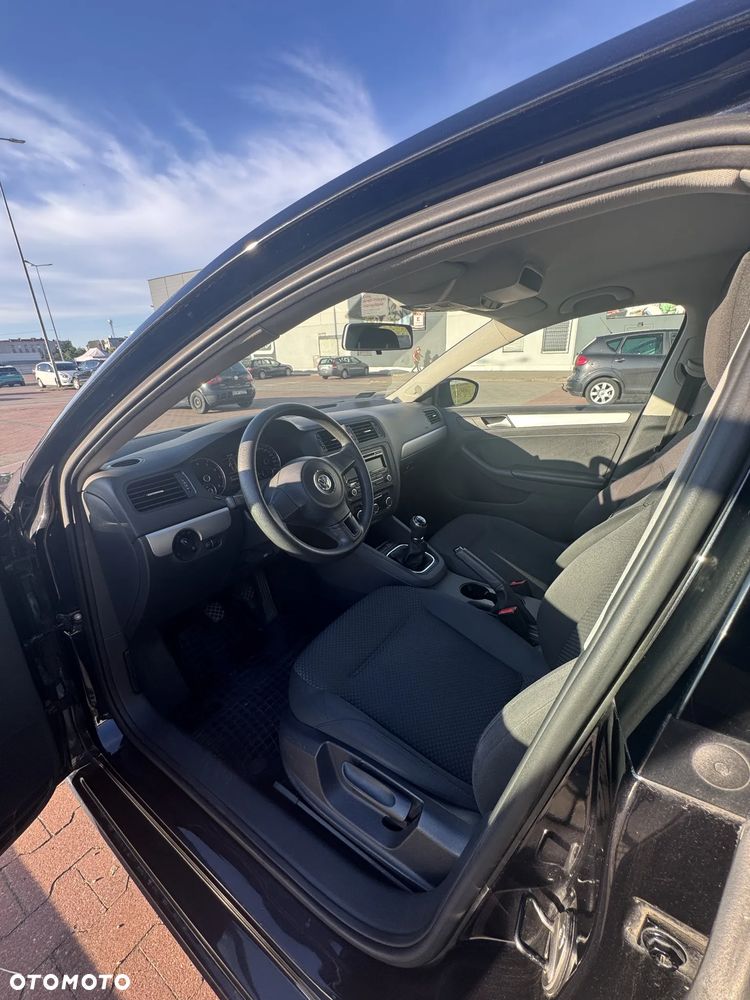 Volkswagen Jetta 1.4 TSI Trendline - 8