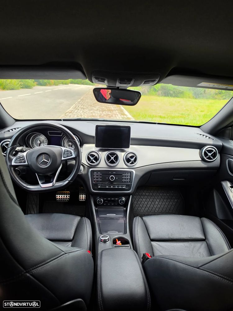 Mercedes-Benz CLA 220 (CDI) d 4Matic 7G-DCT AMG Line - 7