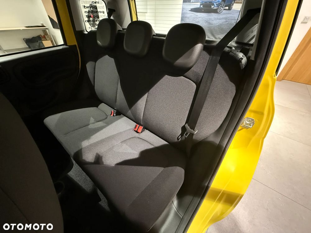 Fiat Panda 1.0 Hybrid Cross - 11