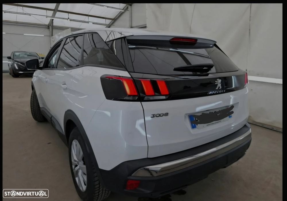 Peugeot 3008 1.2 PureTech Allure EAT8 - 3