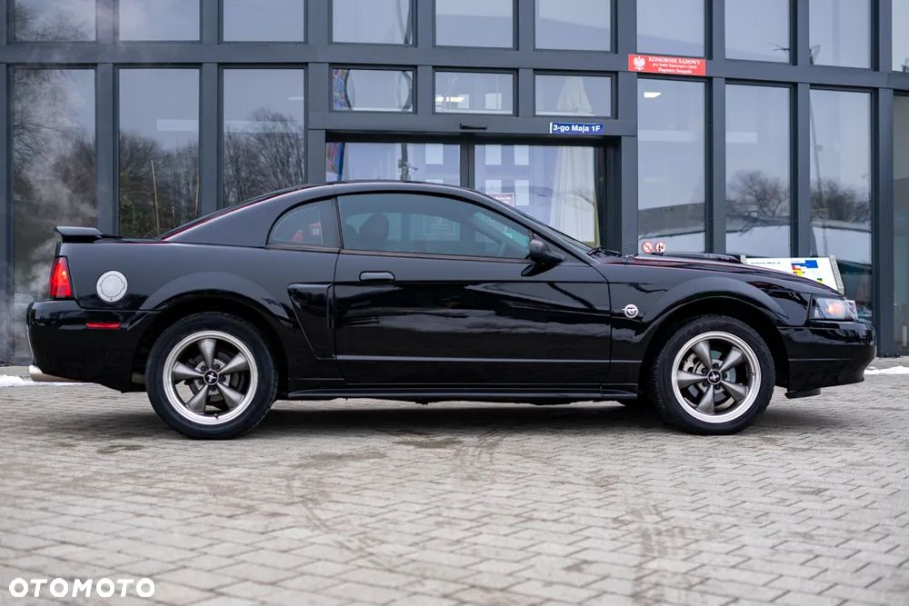 Ford Mustang 4.6 V8 GT - 20