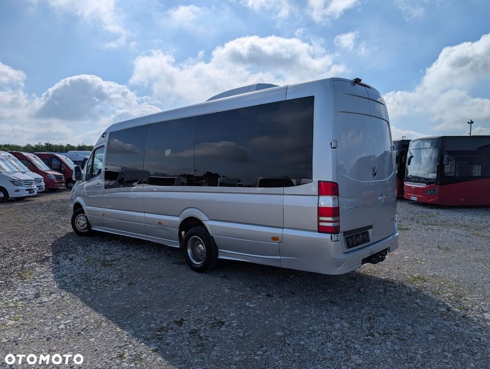 Mercedes-Benz Sprinter 519 - 9