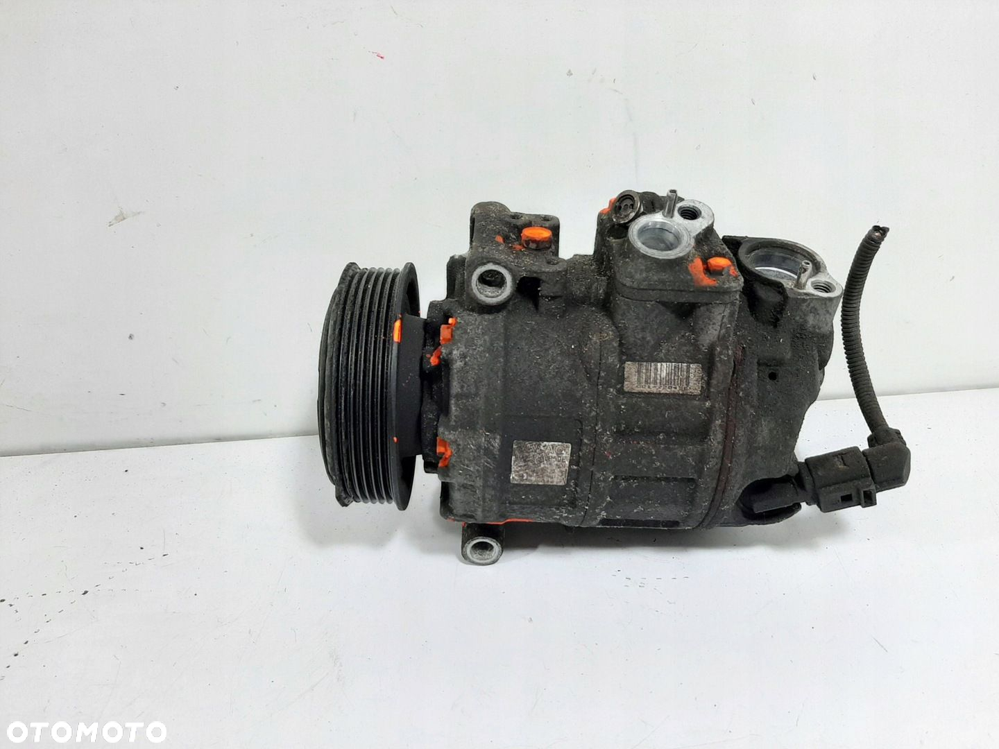 VW GOLF V 2.0 FSI SPORT 05R KOMPRESOR KLIMATYZACJI DENSO 1K0820859E - 6