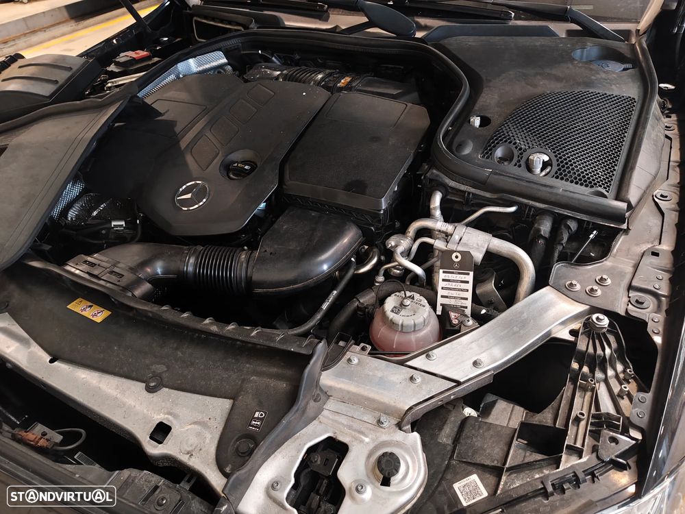 Mercedes-Benz E 300 de AMG Line - 24