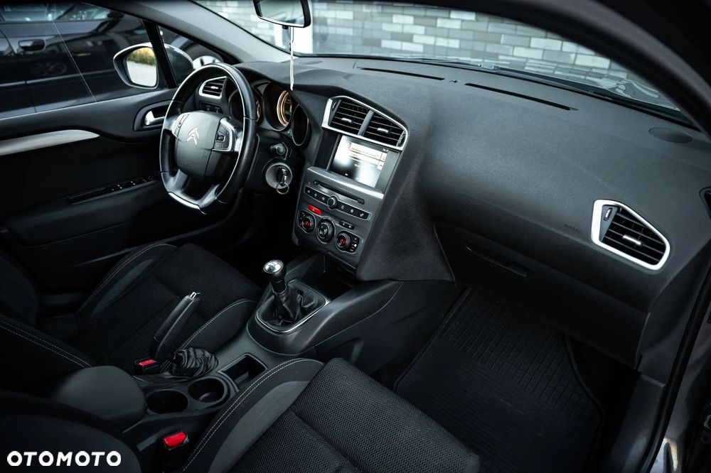 Citroën C4 BlueHDi 100 Business Class - 12