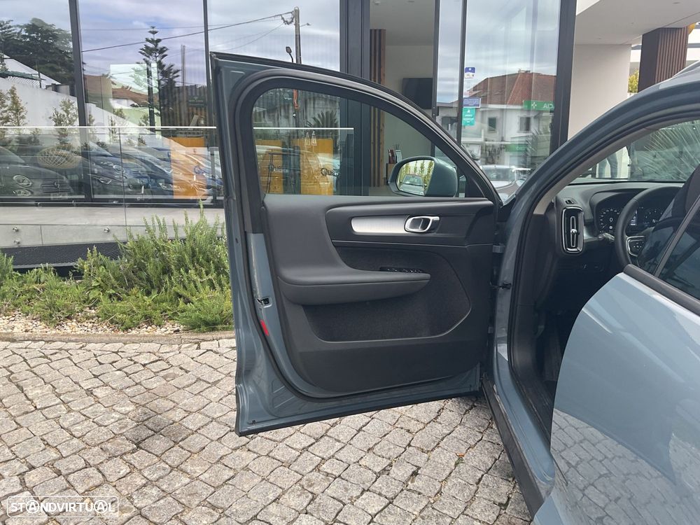 Volvo XC 40 1.5 T3 Momentum - 20