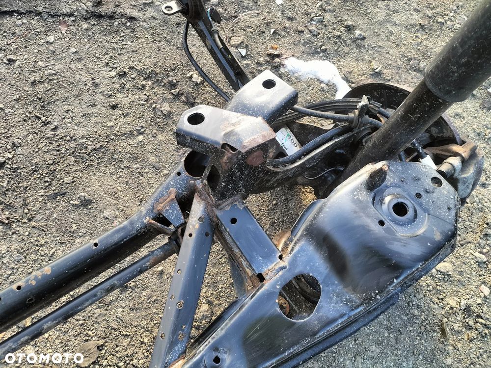 BELKA OŚ ZAWIESZENIE TYŁ FORD C-MAX MK2 2011- - 11