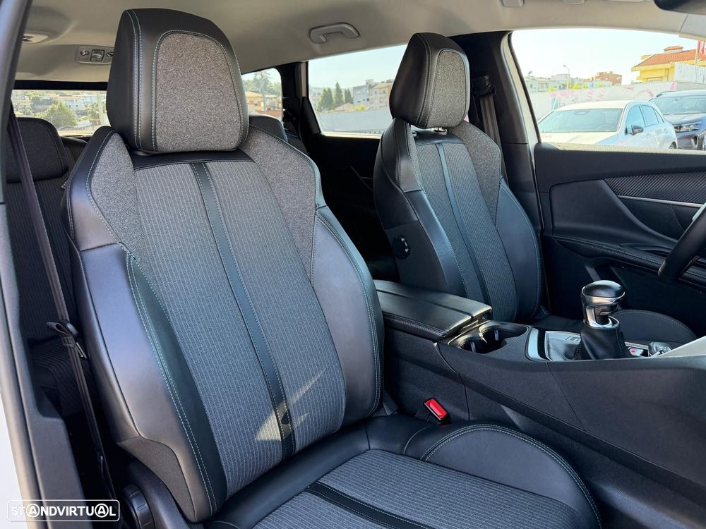 Peugeot 5008 1.5 BlueHDi Allure - 16