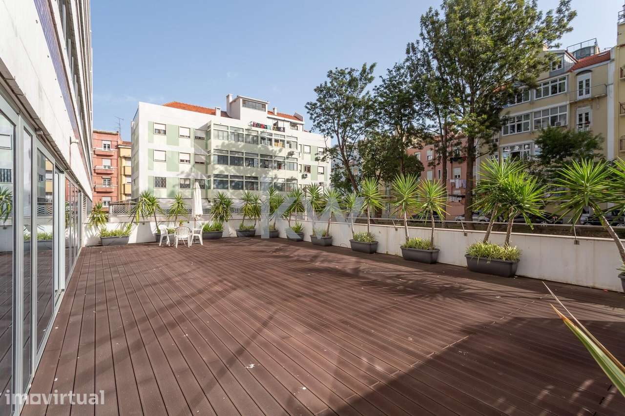 Exclusivo T3 Duplex na Avenida Infante Santo | Estrela - Grande imagem: 3/43