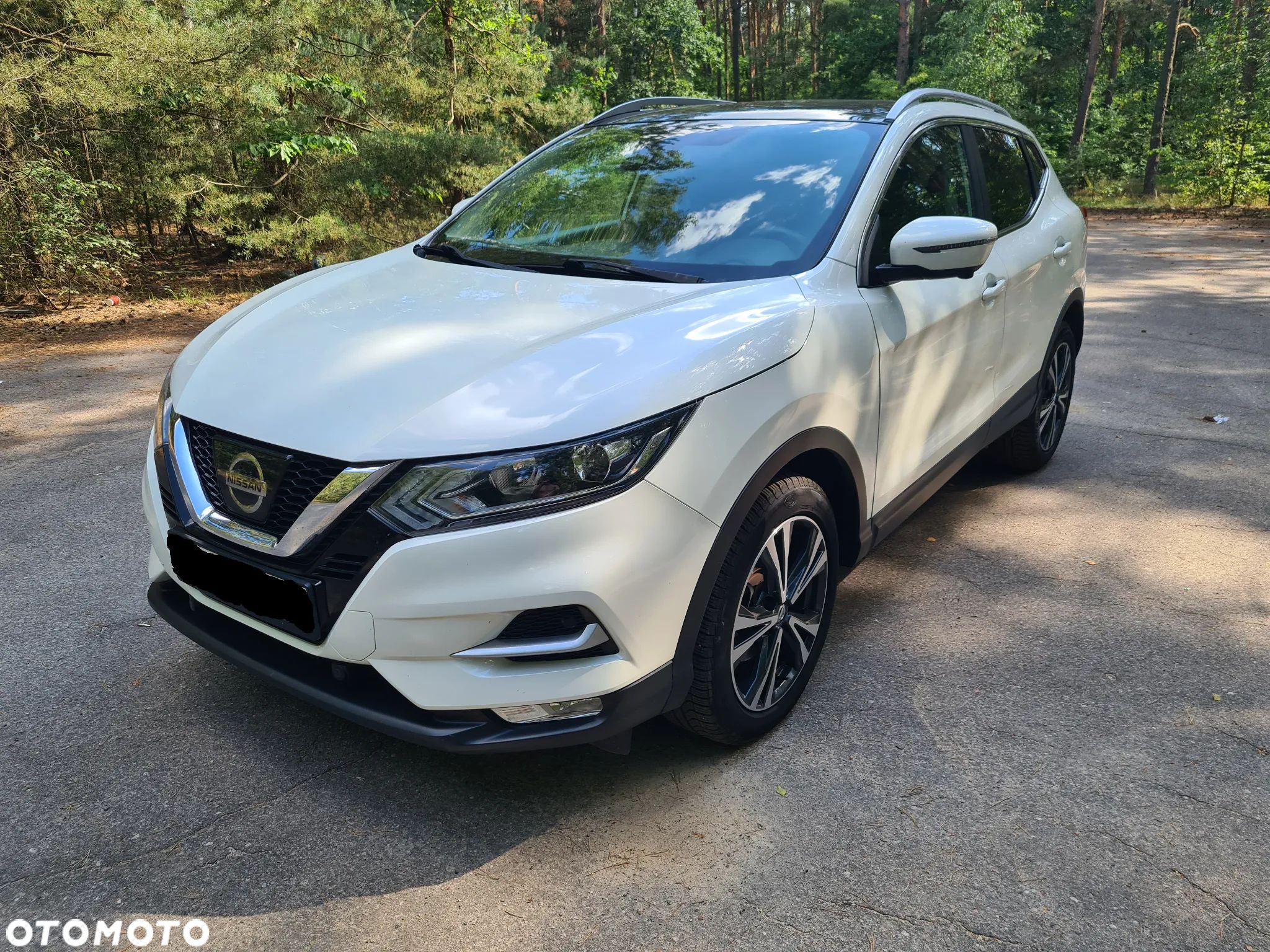 Nissan Qashqai - 1