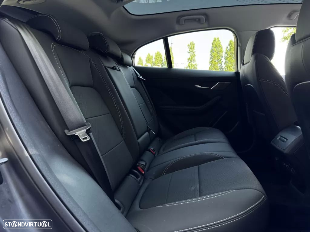 Jaguar I-Pace - 24