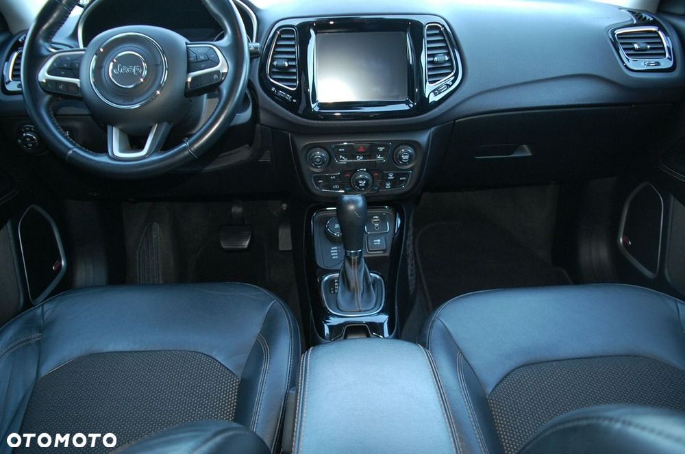 Jeep Compass - 6