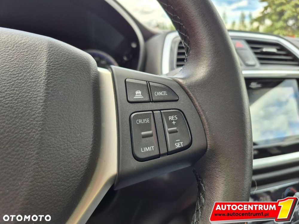 Suzuki SX4 S-Cross - 24