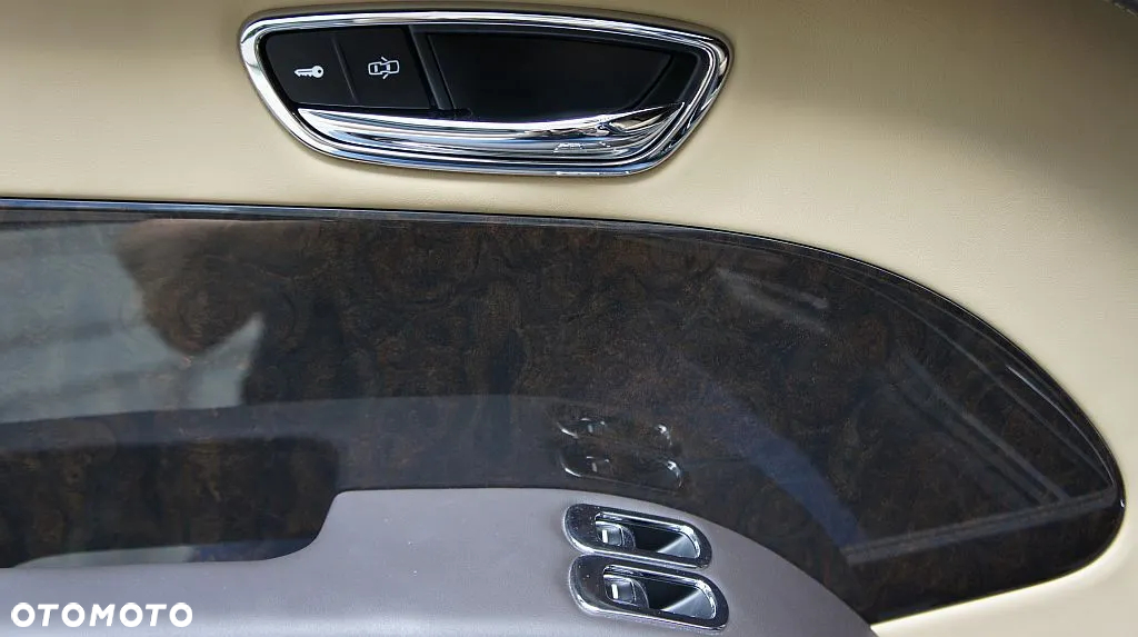 Bentley Mulsanne Extended Wheelbase - 15