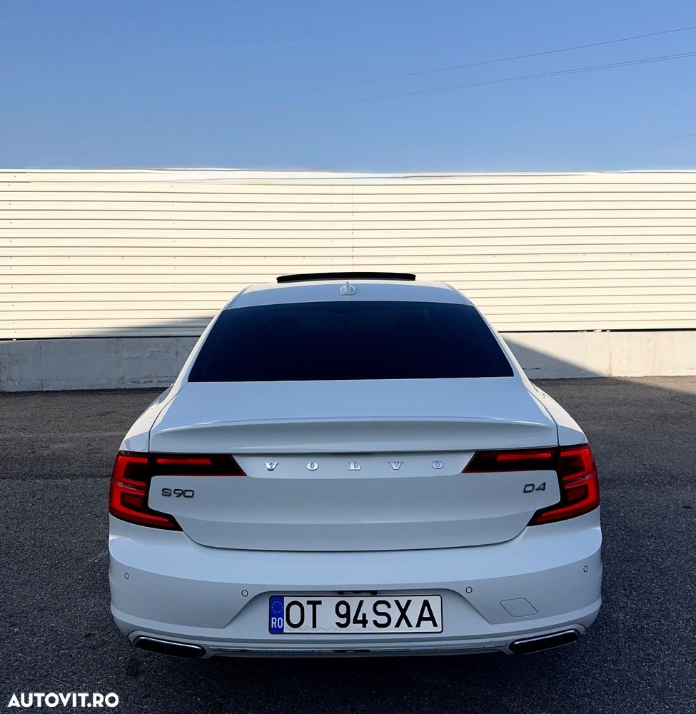 Volvo S90 D4 Momentum - 12