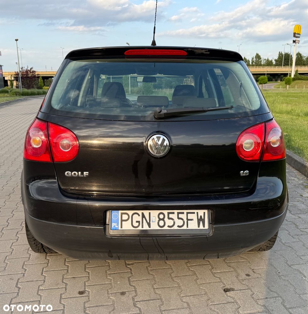 Volkswagen Golf 1.6 Edition - 6