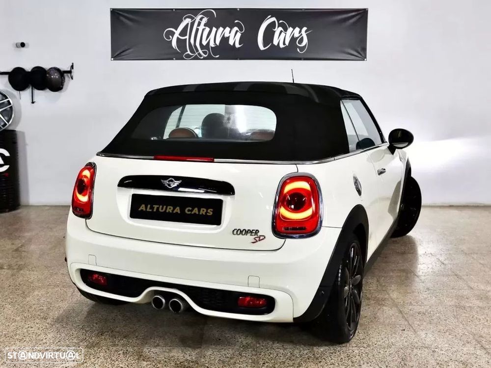 MINI Cabrio Cooper SD Auto Desportiva - 11