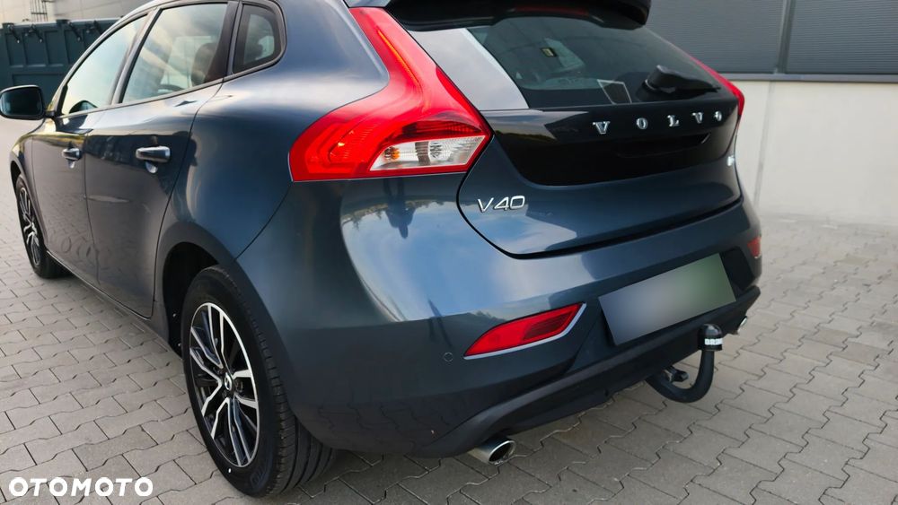 Volvo V40 D3 Momentum - 14