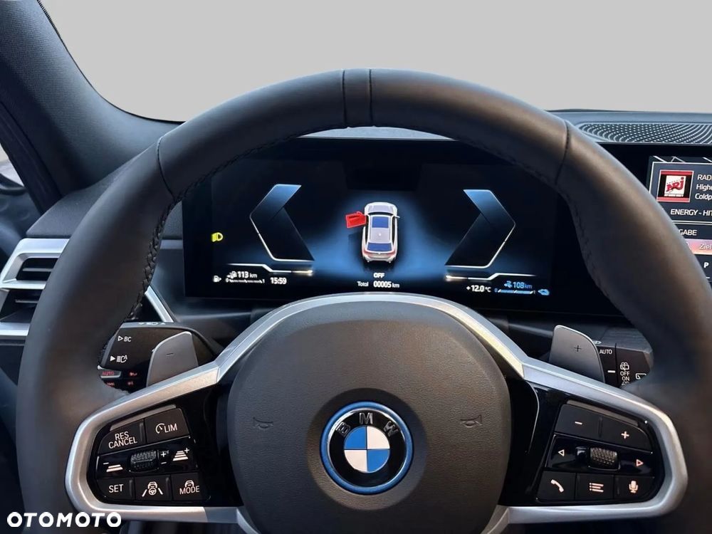 BMW Seria 3 320d xDrive mHEV M Sport - 22