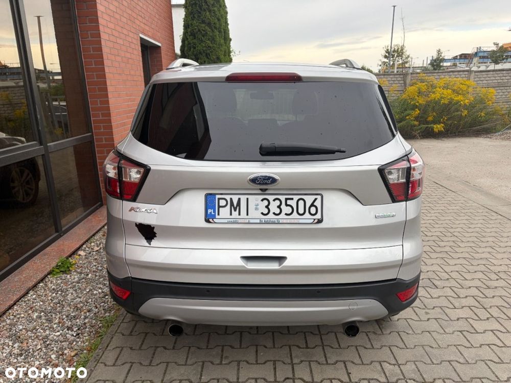 Ford Kuga 1.5 EcoBoost 2x4 Trend - 6