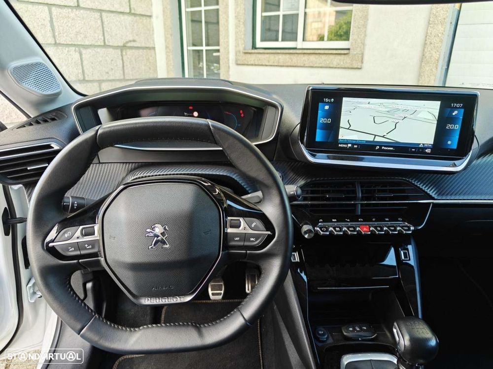 Peugeot 208 1.2 Allure - 17