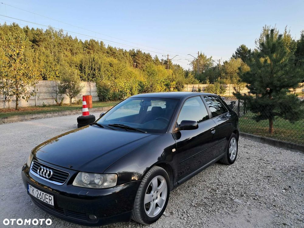 Audi A3 Sportback - 1
