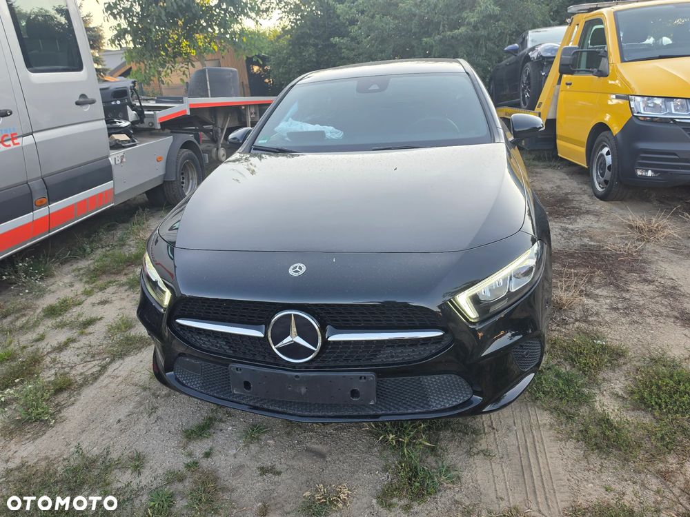 Mercedes-Benz Klasa A 200 Edition 2021 - 9
