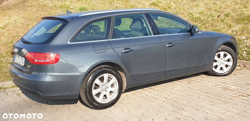 Audi A4 Avant 2.0 TDI DPF Ambition - 18