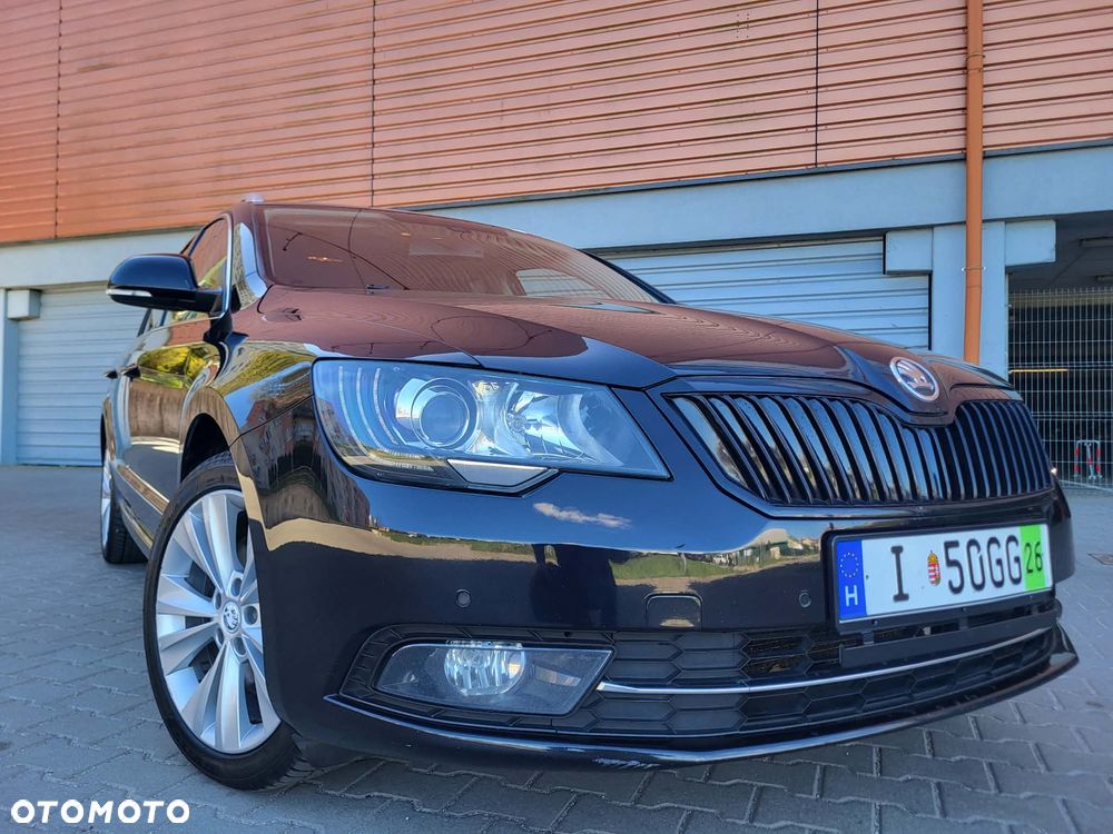 Skoda Superb 2.0 TDI Green tec Elegance - 2