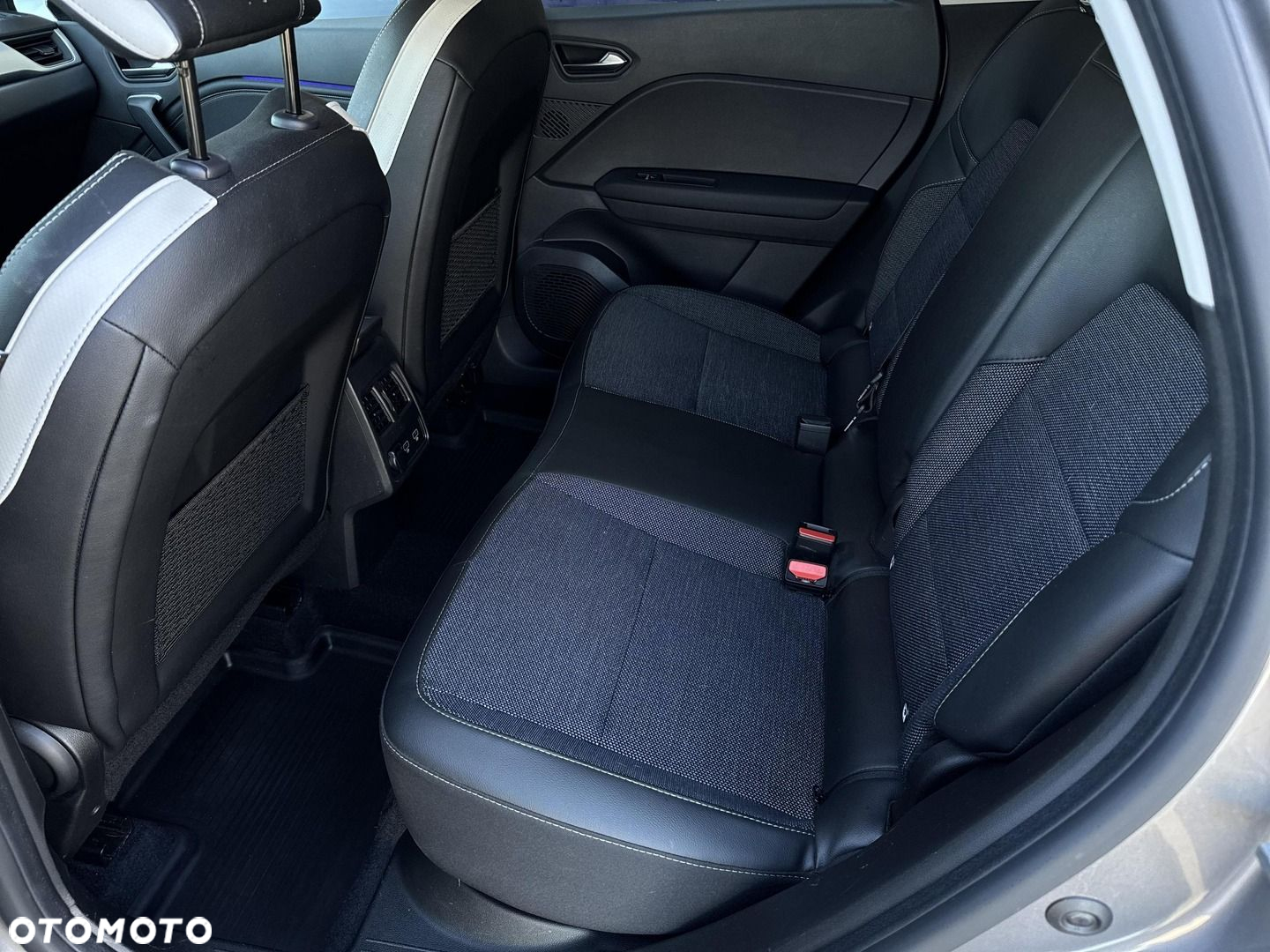 Renault Captur - 29