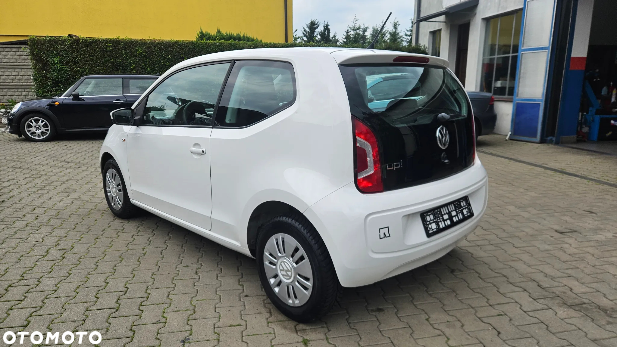 Volkswagen up! - 6