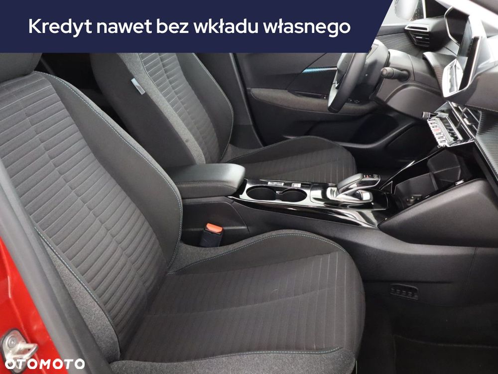 Peugeot 208 - 11
