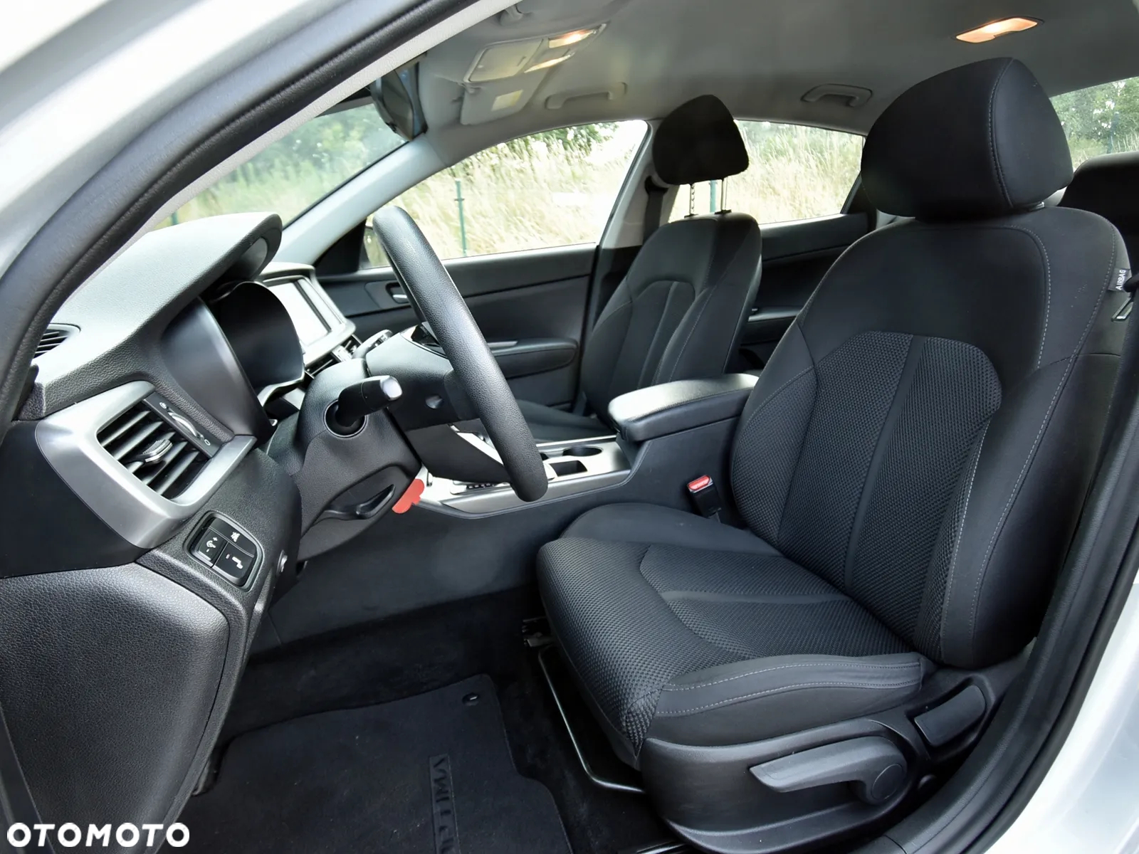 Kia Optima - 30