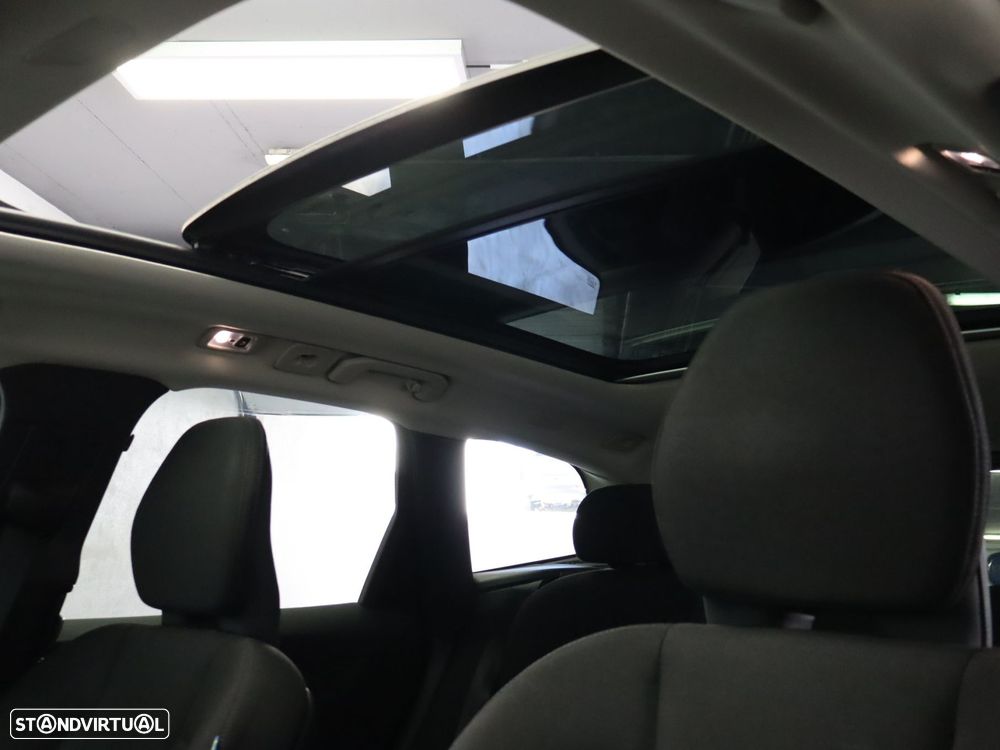 Volvo XC 60 2.0 T6 PHEV Inscription AWD - 11