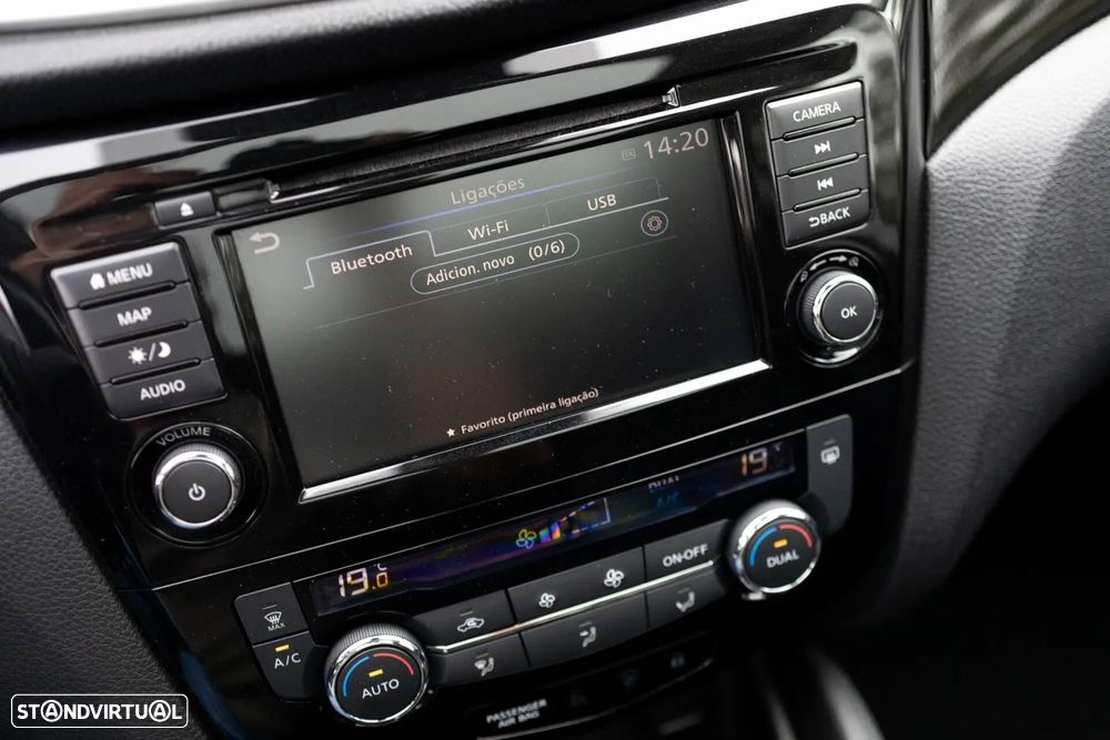 Nissan Qashqai 1.5 dCi N-Connecta DCT - 31
