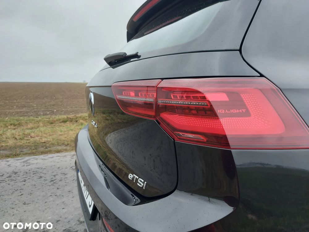 Volkswagen Golf - 26