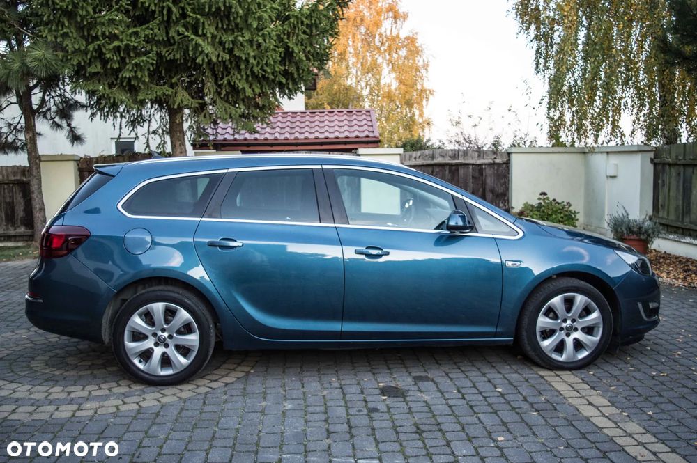 Opel Astra 1.4 Turbo Automatik Exklusiv - 13