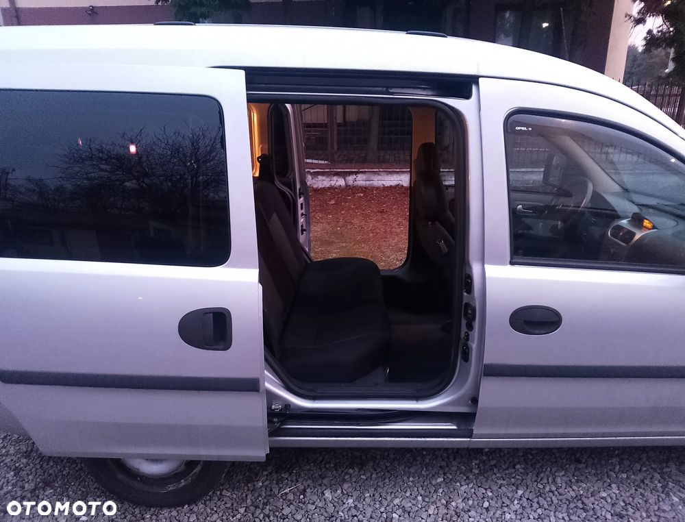 Opel Combo - 10