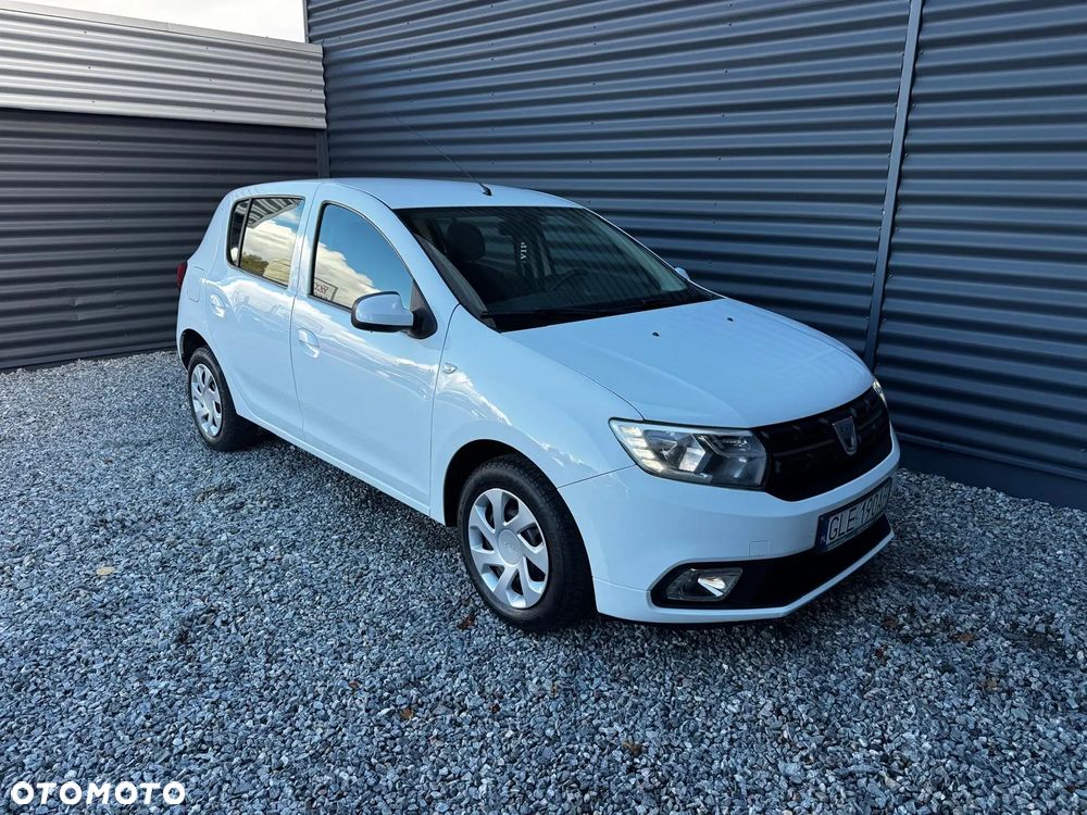 Dacia Sandero 1.2 16V Access EU6 - 18