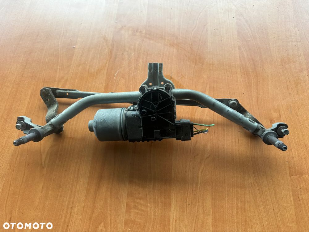 Silnik ramiona wycieraczki Peugeot 208 3397021391 mechanizm wycieraczek - 1