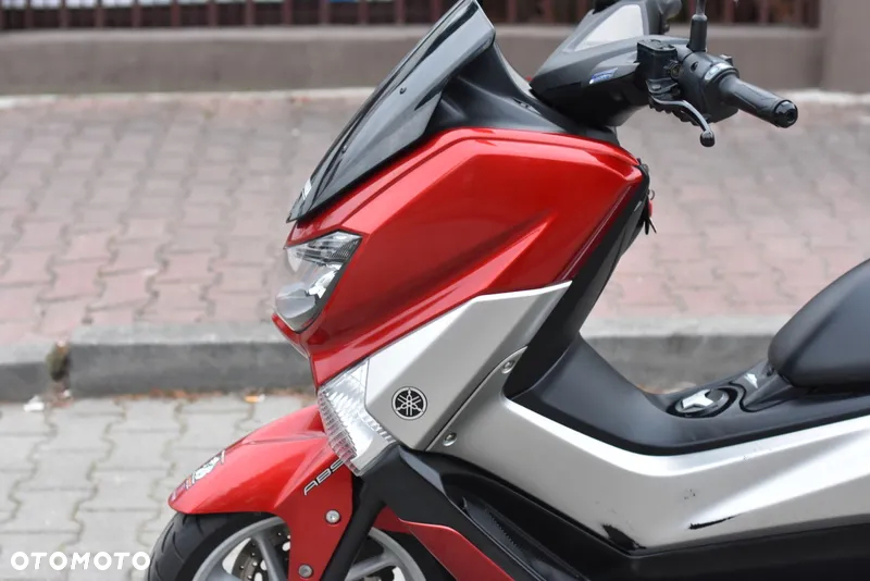 Yamaha NMAX - 21